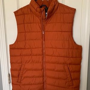 Old Navy Men’s Puffy Vest